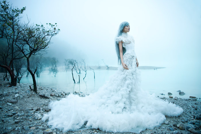 White Collection by Tex Saverio. www.theweddingnotebook.com