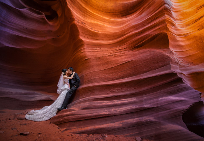 Antelope Canyon, Arizona. 16 Colourful Places In The World For Your Bridal Portraits. www.theweddingnotebook.com