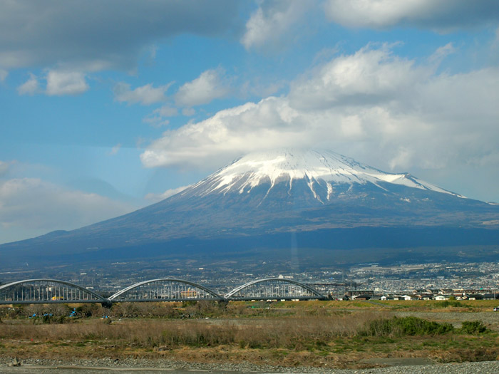 Kyoto Itinerary – Mt Fuji's view. www.theweddingnotebook.com