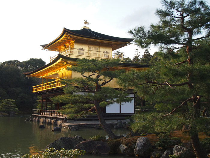 Kyoto Itinerary – Kinkaku-ji. www.theweddingnotebook.com