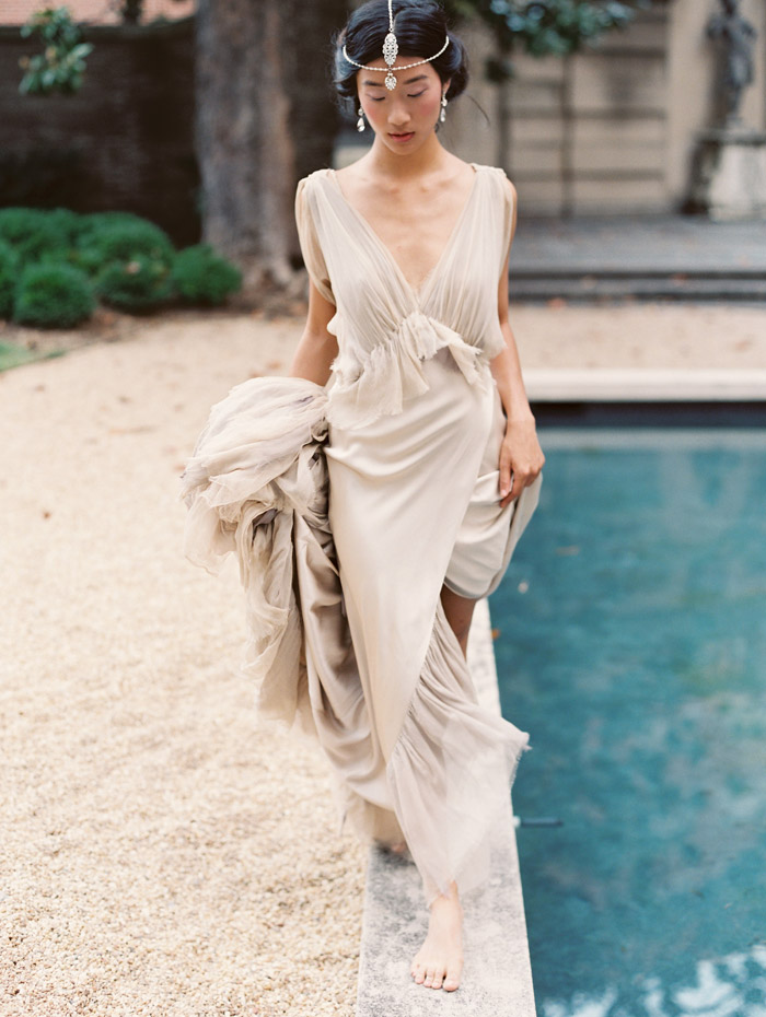 Yvette – Enchanted Atelier By Liv Hart Fall 2015 Collection. Photo by Laura Gordon Photography. www.theweddingnotebook.com