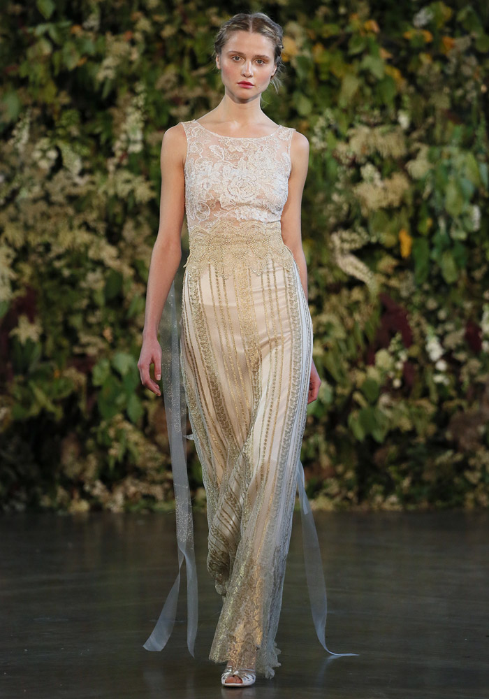 Chapelle – Claire Pettibone Fall 2015 Collection. www.theweddingnotebook.com