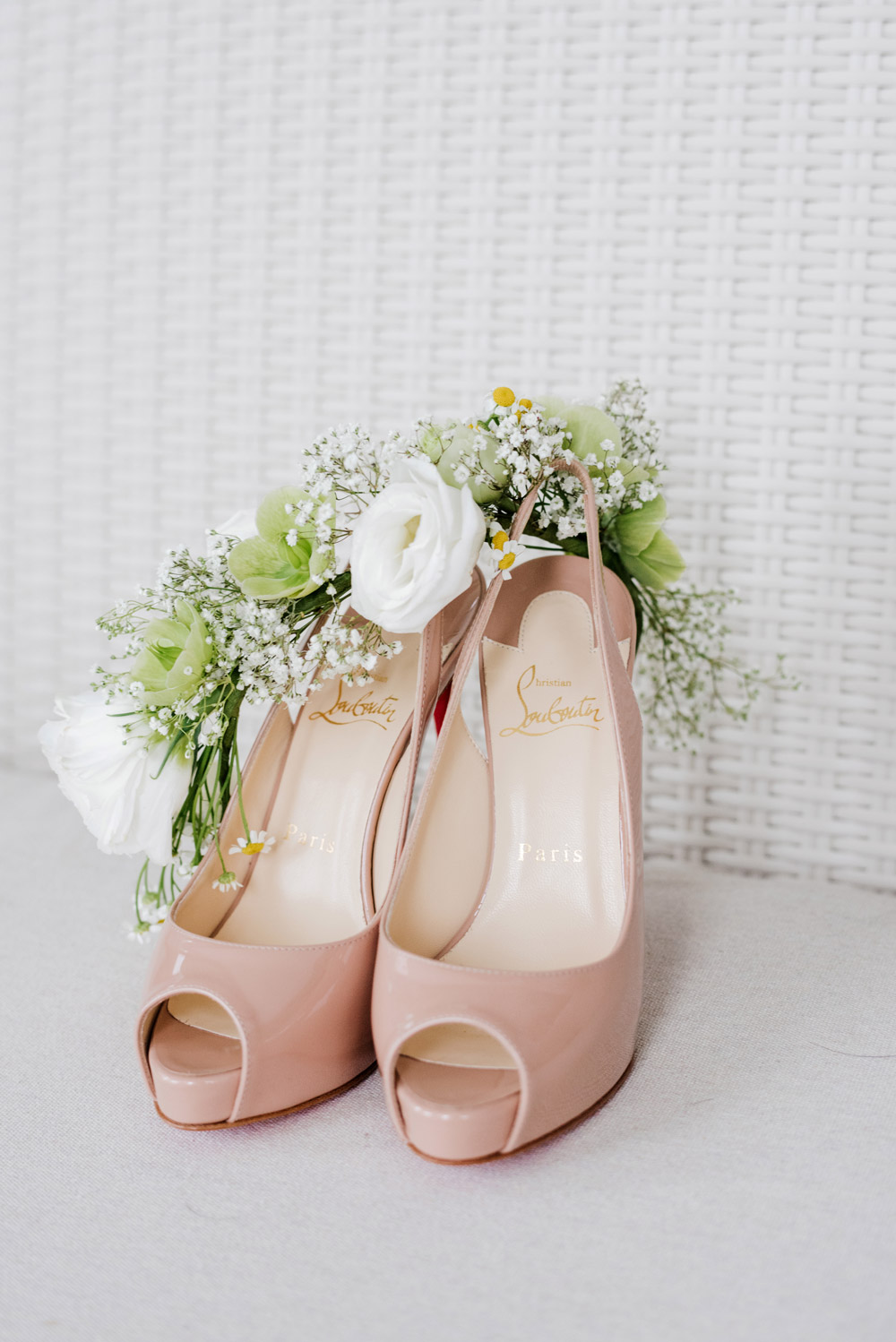 Bridal shoes. Bloc Memoire Photography. www.theweddingnotebook.com