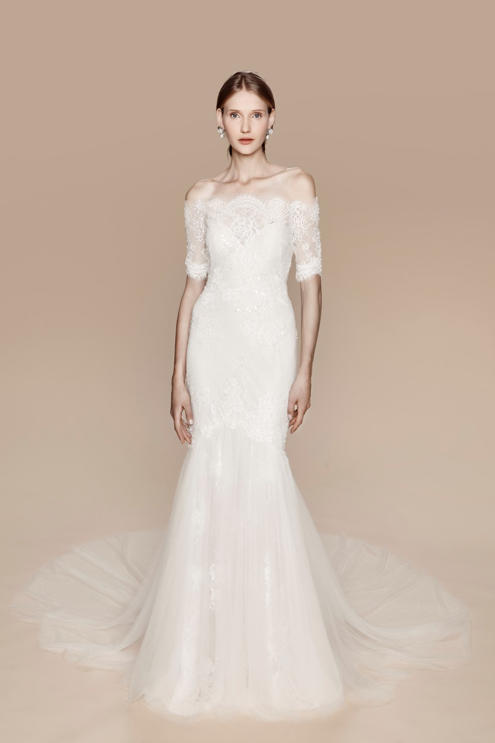 Marchesa Notte Fall 2017 Bridal Collection. www.theweddingnotebook.com