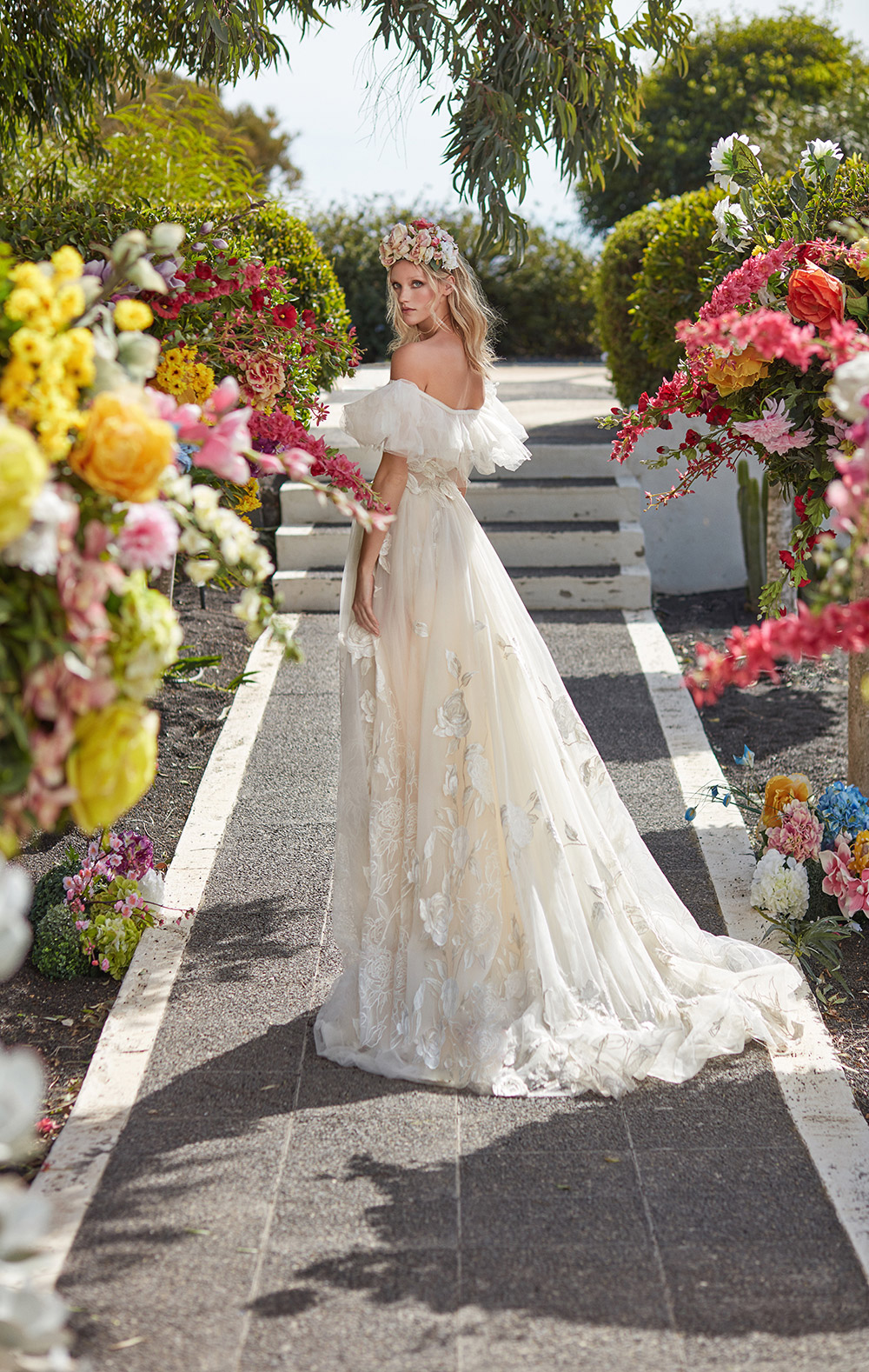 Casablanca Lily - Galia Lahav Couture Fall 2018 Bridal Collection. www.theweddingnotebook.com
